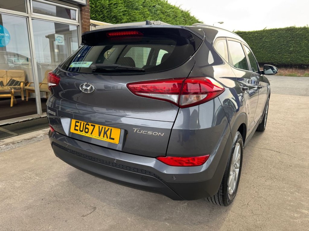 Used Hyundai TUCSON 2017 for sale - 76417210: Photo 3