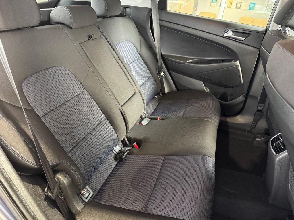 Used Hyundai TUCSON 2017 for sale - 76417210: Photo 5