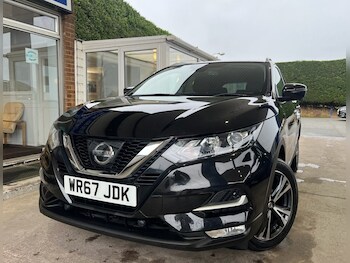 Used Nissan Qashqai 2017 for sale - 77200561: Photo