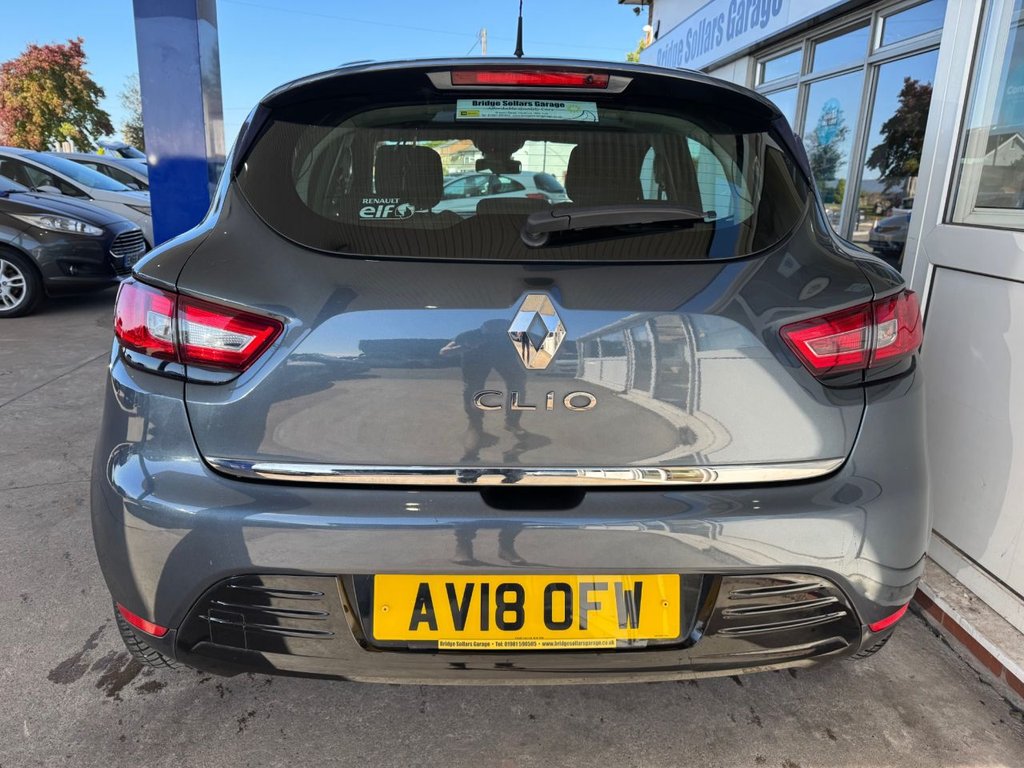 Used Renault Clio 2018 for sale - 76080555: Photo 11
