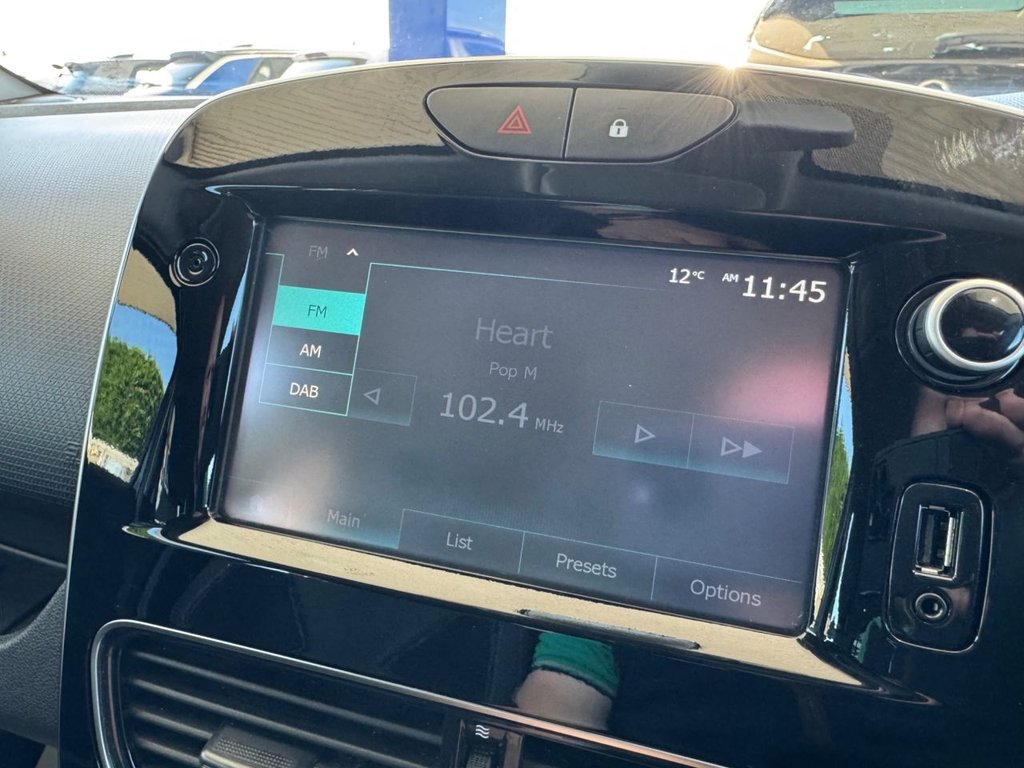 Used Renault Clio 2018 for sale - 76080555: Photo 26