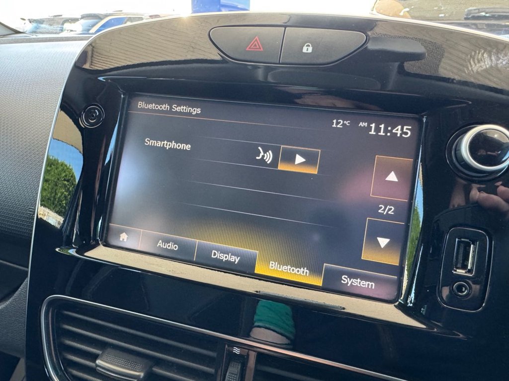 Used Renault Clio 2018 for sale - 76080555: Photo 30