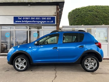 Used Dacia Sandero Stepway 2019 for sale - 77140084: Photo