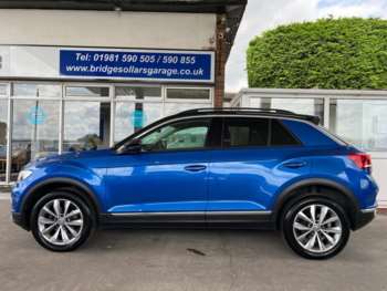 Used Volkswagen T-Roc 2018 for sale - 75062748: Photo