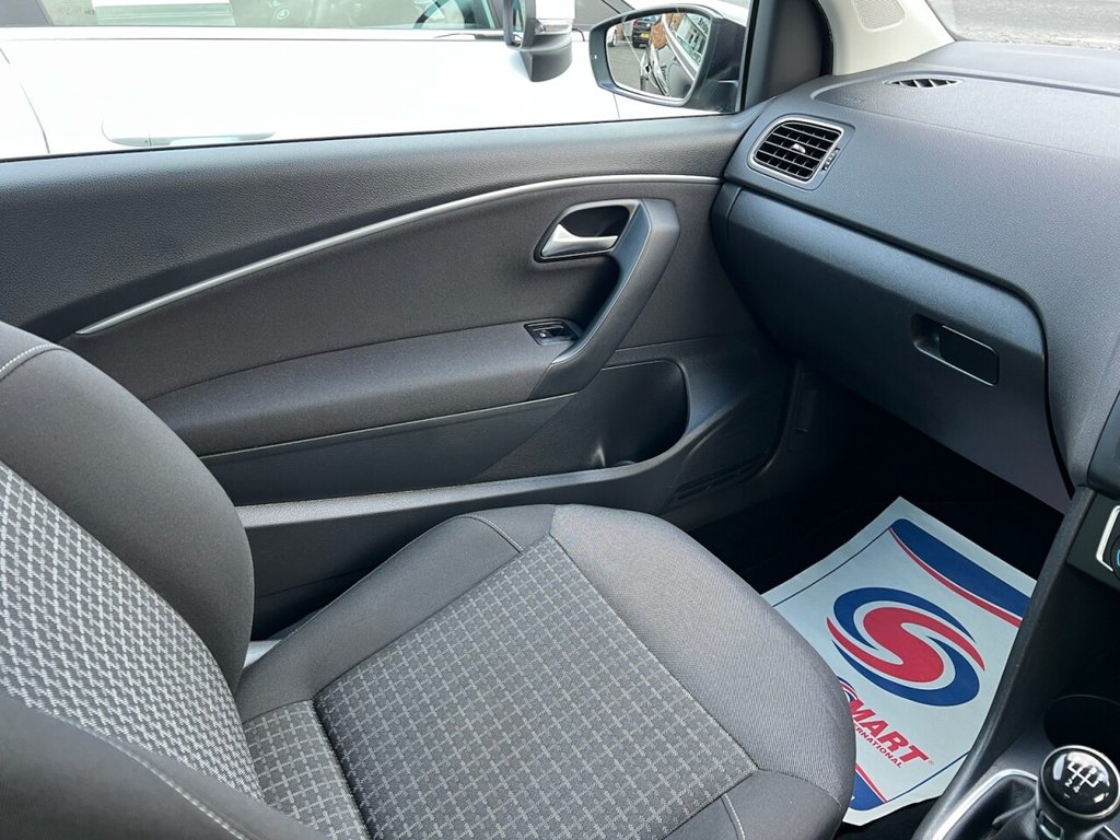 Used Volkswagen Polo 2016 for sale - 76888608: Photo 16