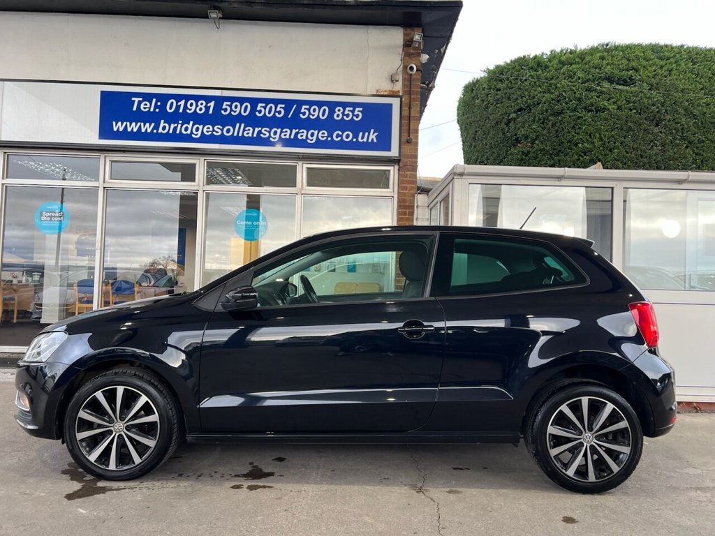 Used Volkswagen Polo 2016 for sale - 76888608: Photo 2