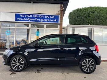 Used Volkswagen Polo 2016 for sale - 76888608: Photo
