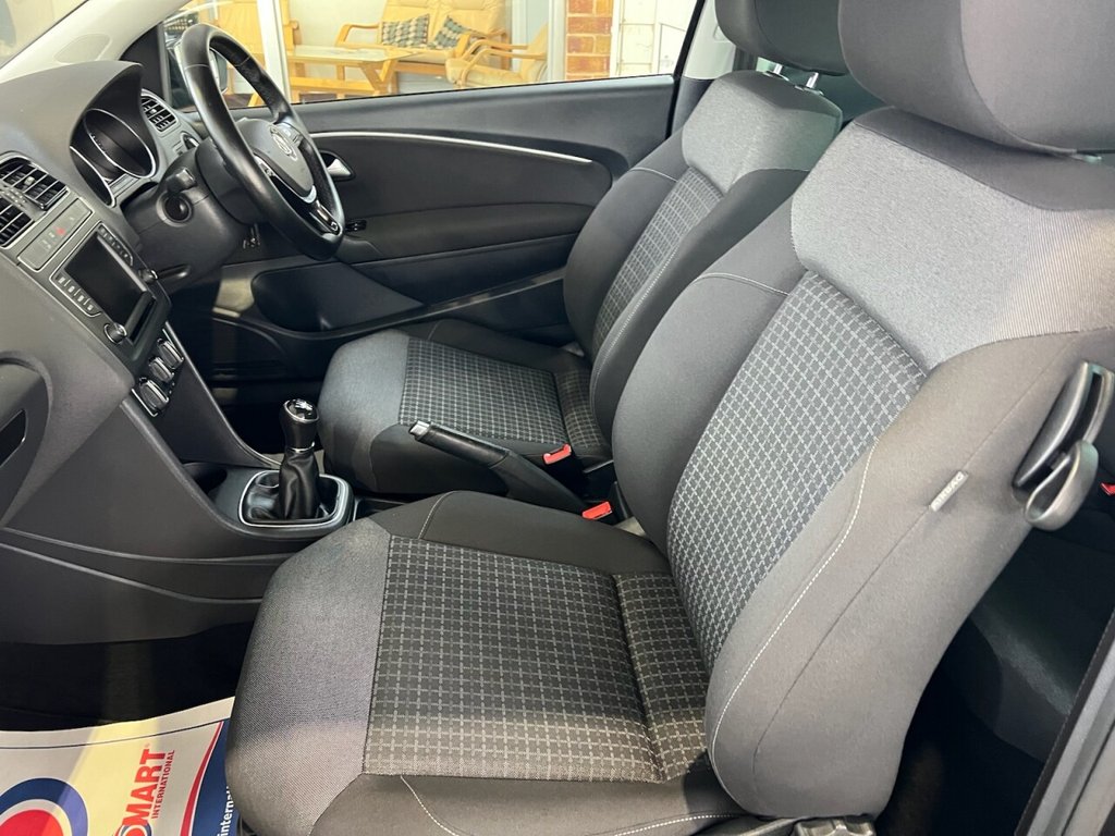 Used Volkswagen Polo 2016 for sale - 76888608: Photo 8