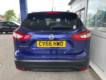 Used Nissan Qashqai 2016 for sale - 78875005: Photo