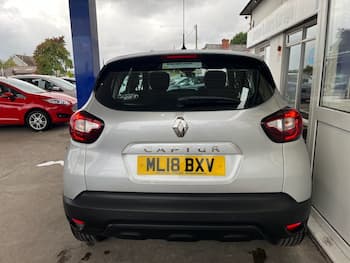 Used Renault Captur 2018 for sale - 79811996: Photo