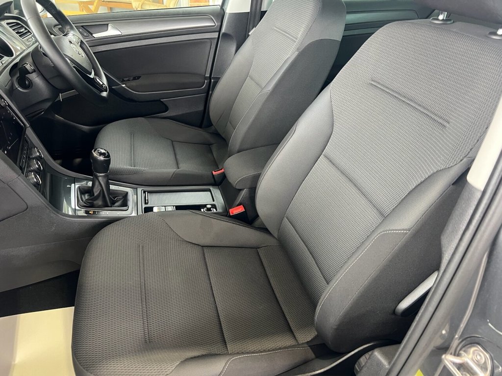 Used Volkswagen Golf 2019 for sale - 76367462: Photo 10