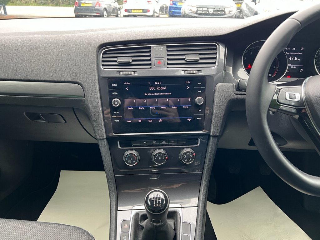Used Volkswagen Golf 2019 for sale - 76367462: Photo 19