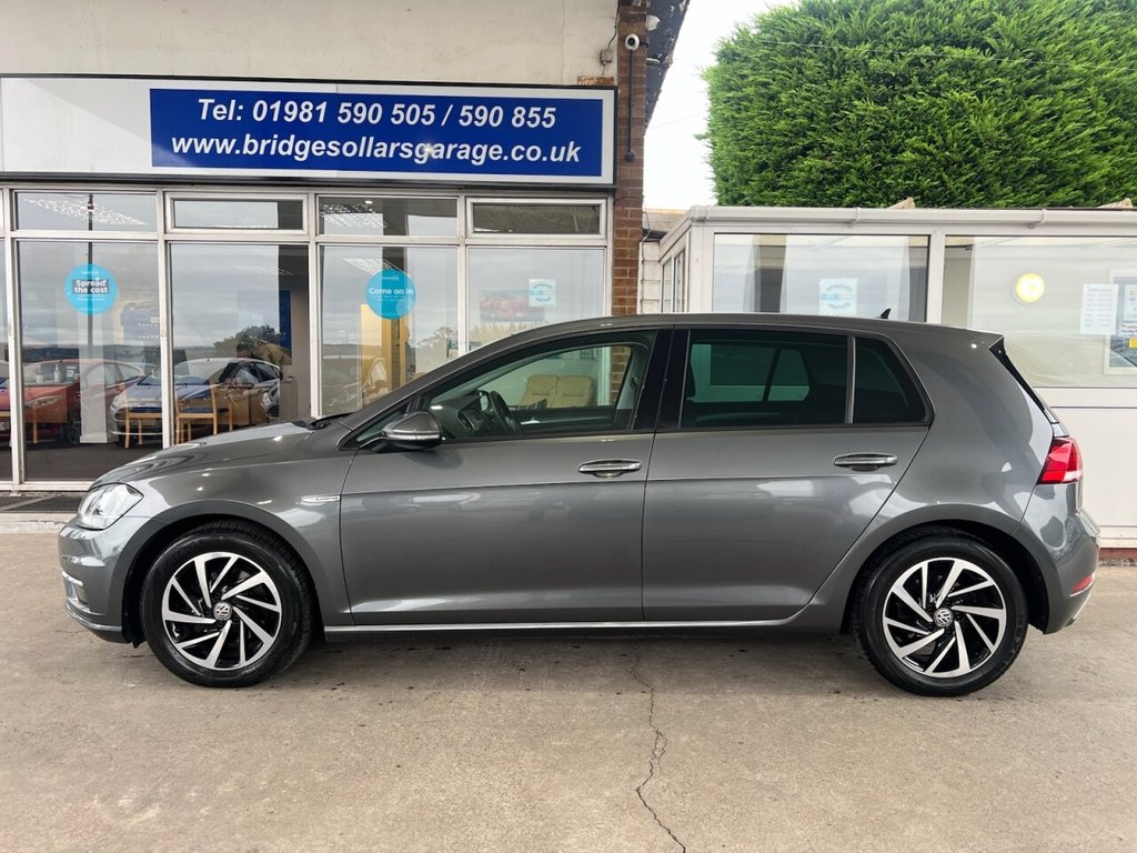 Used Volkswagen Golf 2019 for sale - 76367462: Photo 3