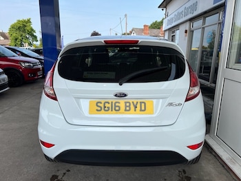 Used Ford Fiesta 2016 for sale - 79059109: Photo