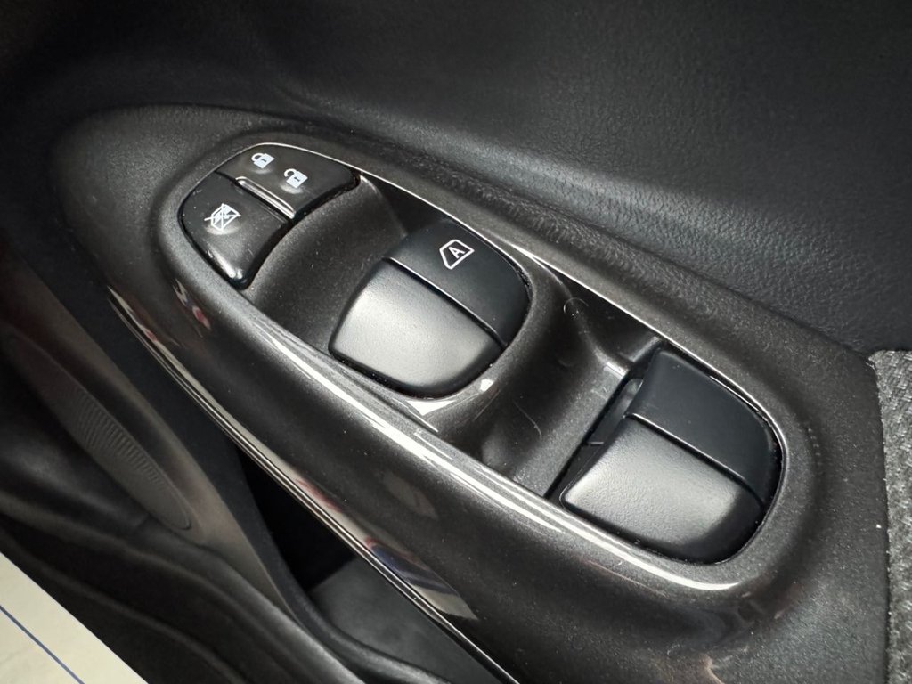 Used Nissan Juke 2018 for sale - 77088973: Photo 22