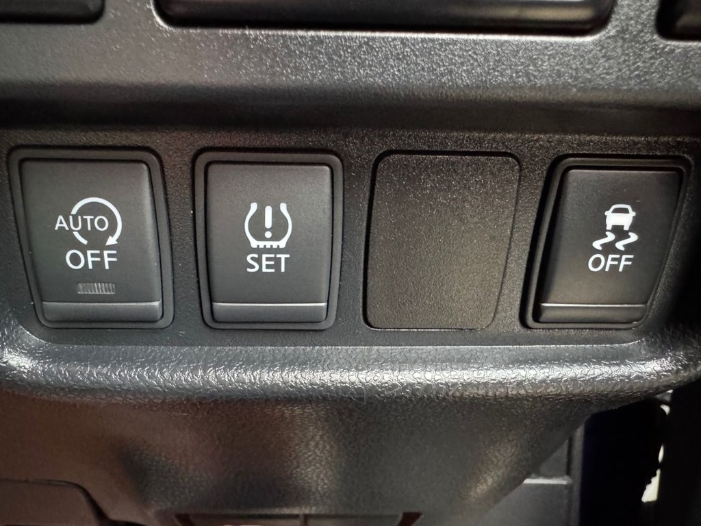 Used Nissan Juke 2018 for sale - 77088973: Photo 24