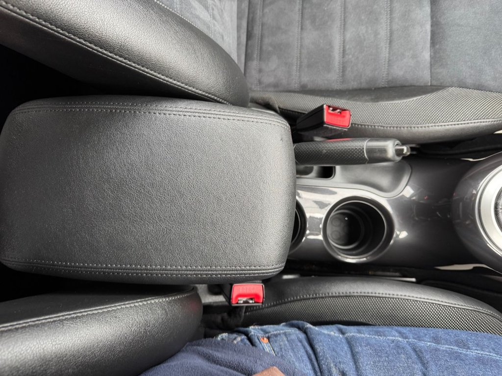 Used Nissan Juke 2018 for sale - 77088973: Photo 41