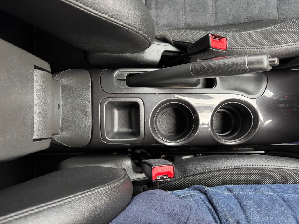 Used Nissan Juke 2018 for sale - 77088973: Photo 43