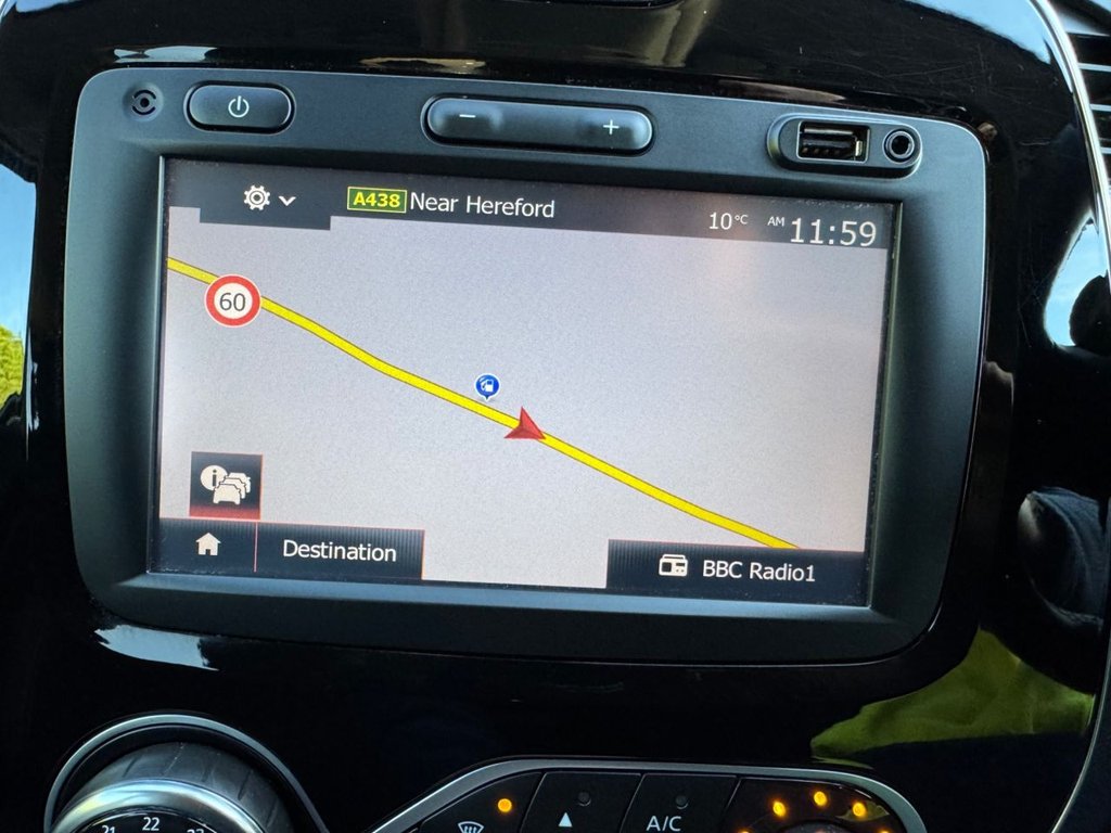 Used Renault Captur 2018 for sale - 76840820: Photo 26