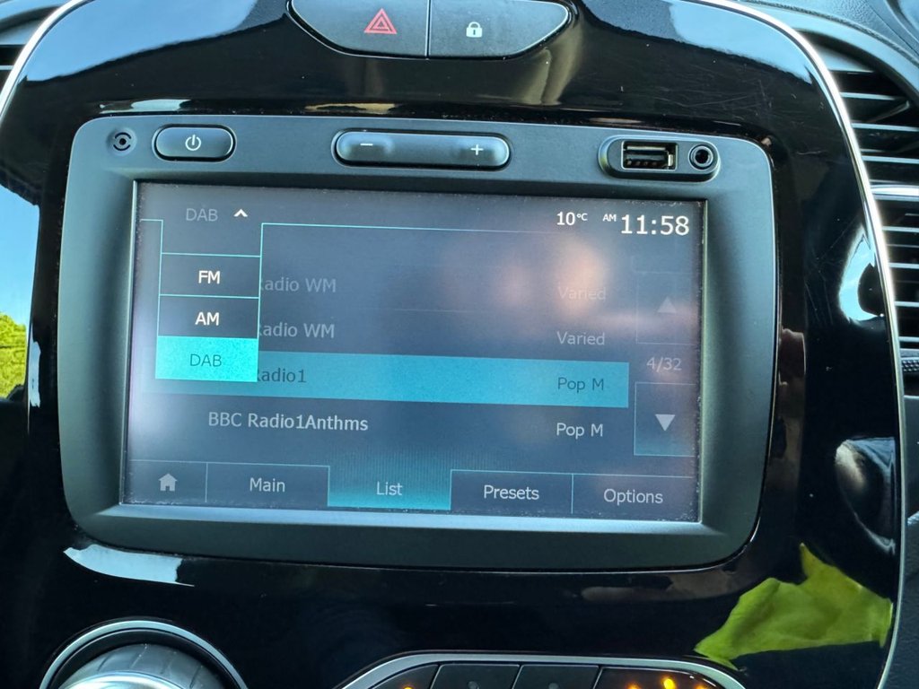 Used Renault Captur 2018 for sale - 76840820: Photo 28