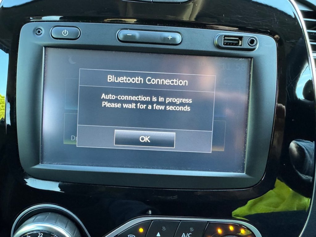 Used Renault Captur 2018 for sale - 76840820: Photo 30