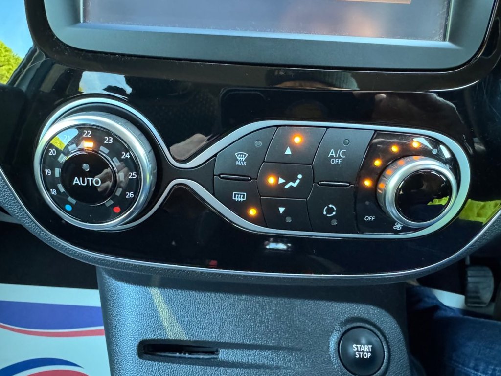 Used Renault Captur 2018 for sale - 76840820: Photo 33