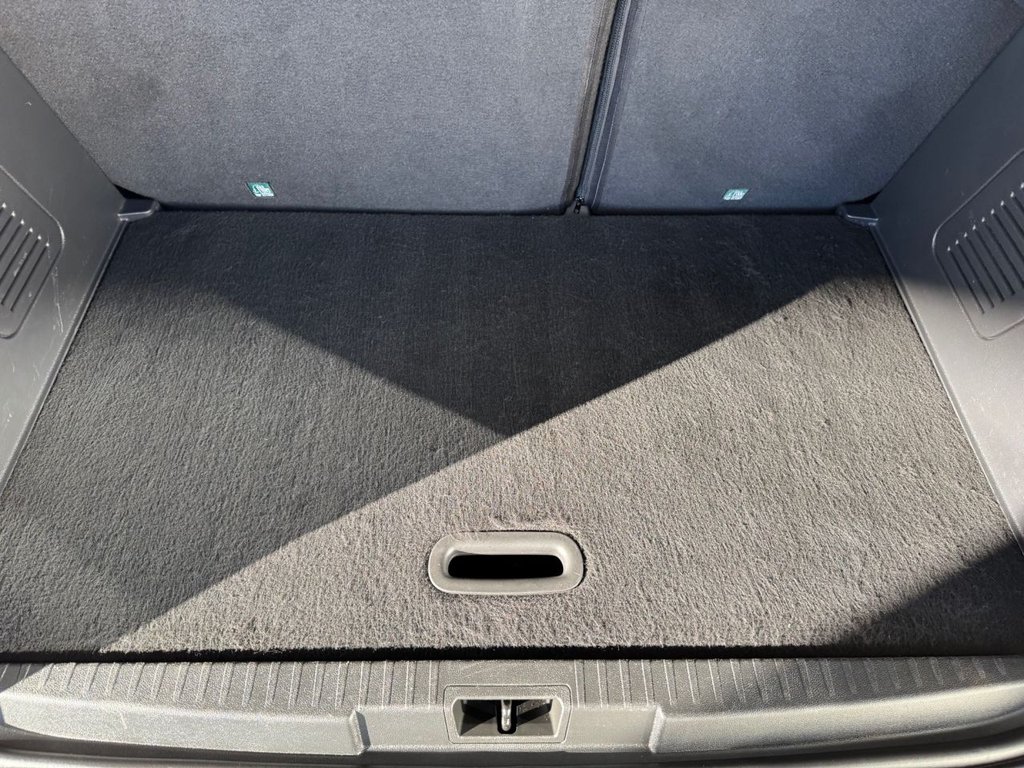 Used Renault Captur 2018 for sale - 76840820: Photo 6