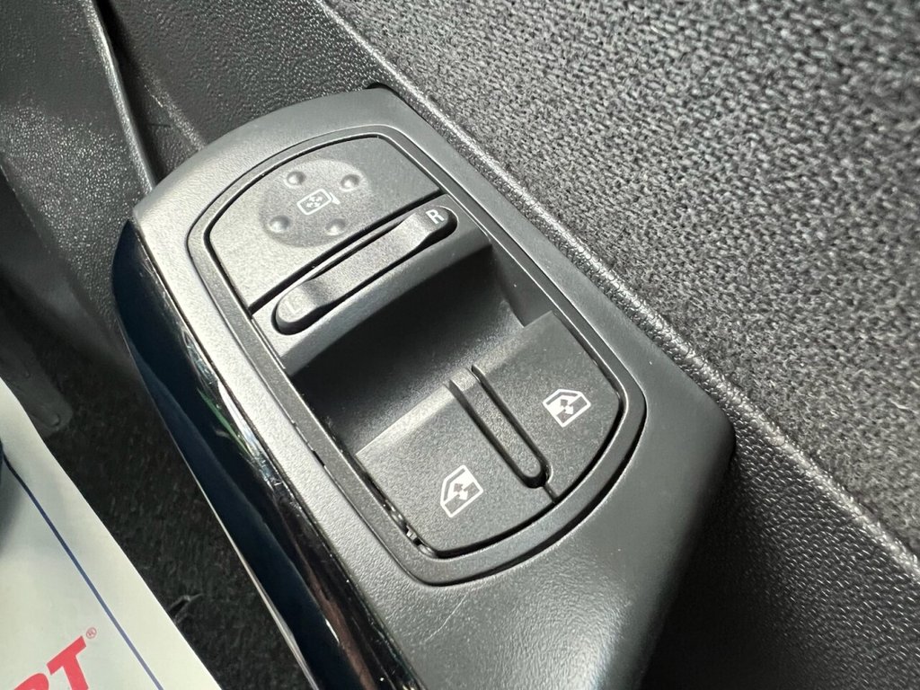 Used Vauxhall Corsa 2014 for sale - 76950078: Photo 19