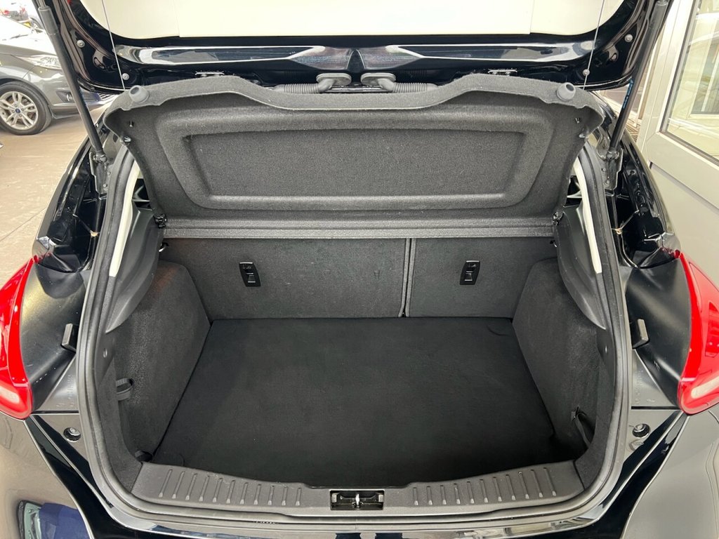 Used Ford Focus 2018 for sale - 76105385: Photo 6