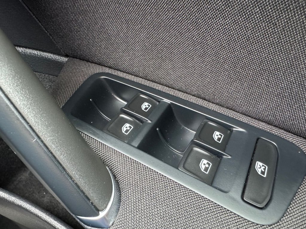 Used Volkswagen Golf 2018 for sale - 78002753: Photo 21