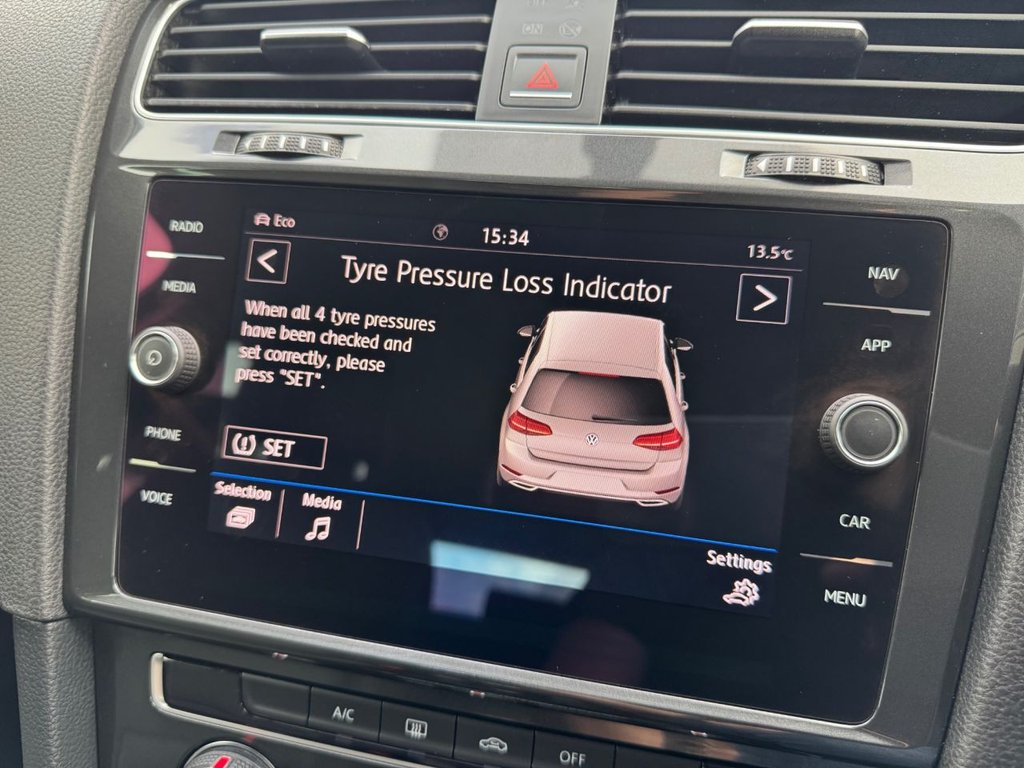 Used Volkswagen Golf 2018 for sale - 78002753: Photo 30