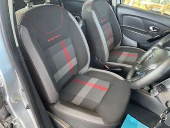 Used Dacia Sandero Stepway 2019 for sale - 74516982: Photo