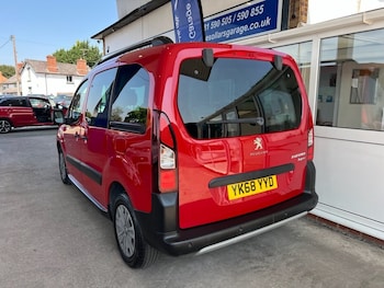 Used Peugeot Partner Tepee 2018 for sale - 79166323: Photo