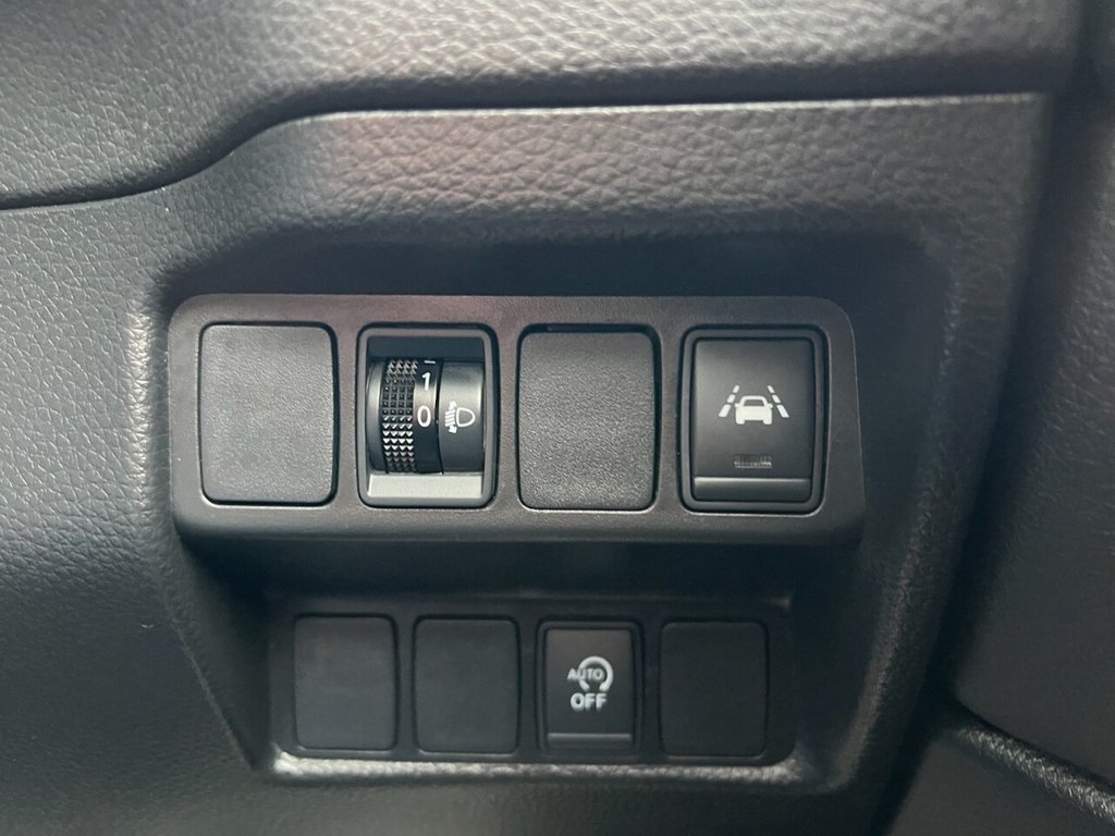 Used Nissan Qashqai 2018 for sale - 76535812: Photo 24