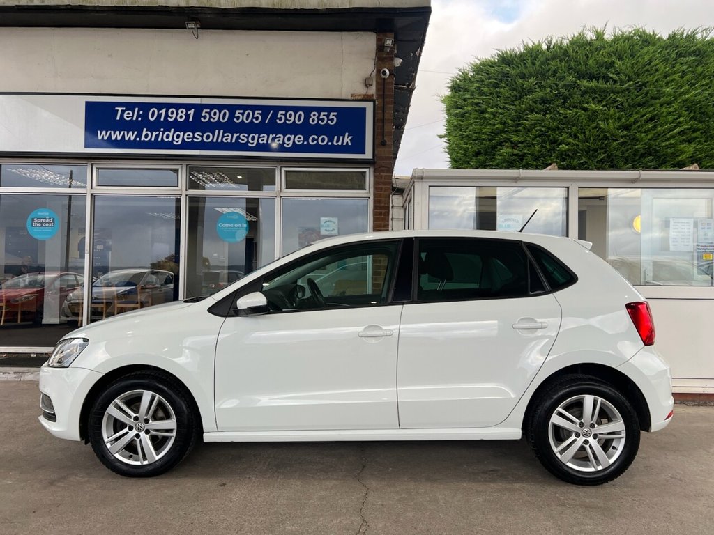Used Volkswagen Polo 2017 for sale - 76454077: Photo 2