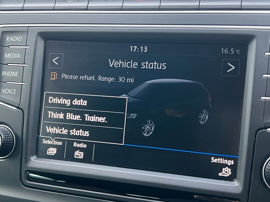 Used Volkswagen Polo 2017 for sale - 76454077: Photo 37