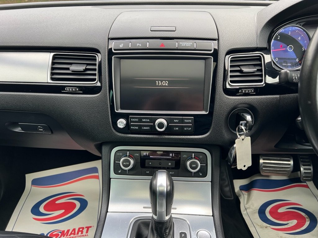 Used Volkswagen Touareg 2016 for sale - 77507990: Photo 28