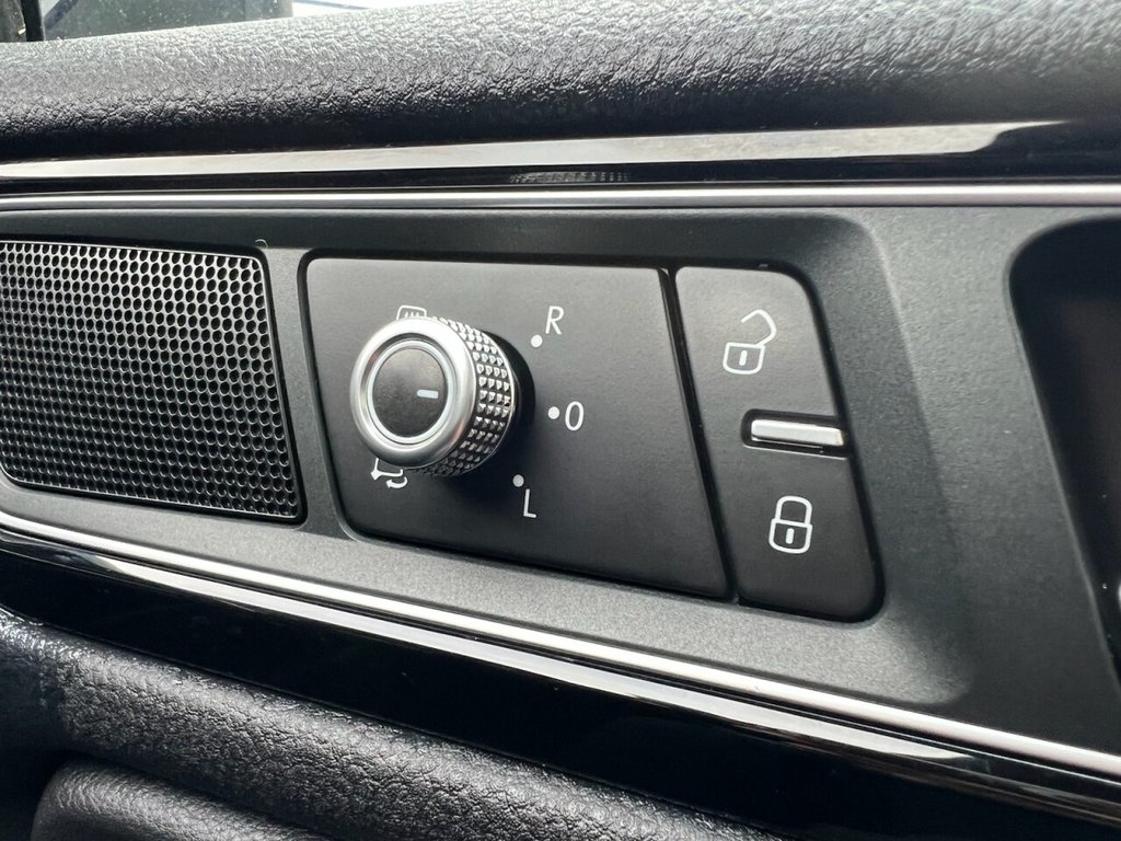 Used Volkswagen Touareg 2016 for sale - 77507990: Photo 30