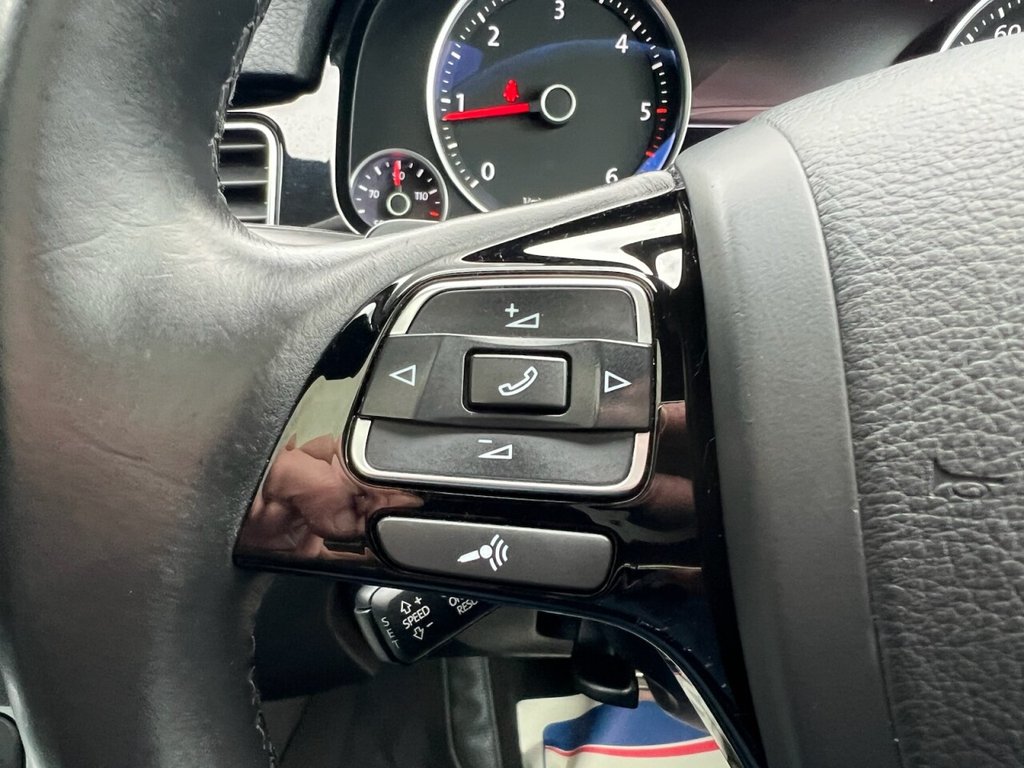 Used Volkswagen Touareg 2016 for sale - 77507990: Photo 33