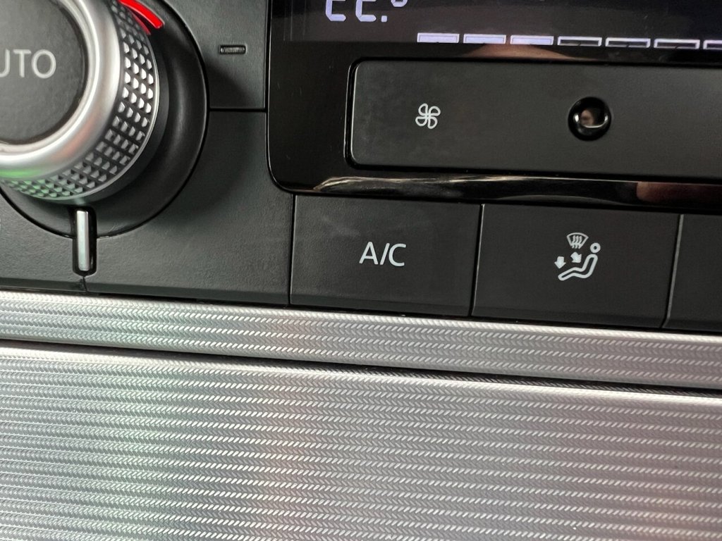 Used Volkswagen Touareg 2016 for sale - 77507990: Photo 50