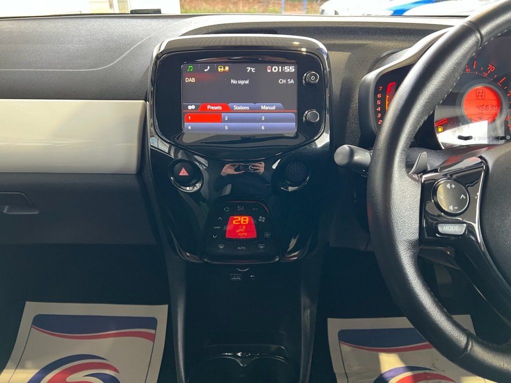 Used Toyota AYGO 2017 for sale - 76582206: Photo 18