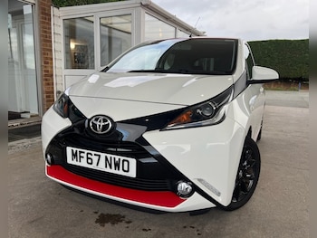 2017 (67) - 1.0 VVT-i x-press Hatchback 5dr Petrol x-shift Euro 6 (68 ps)