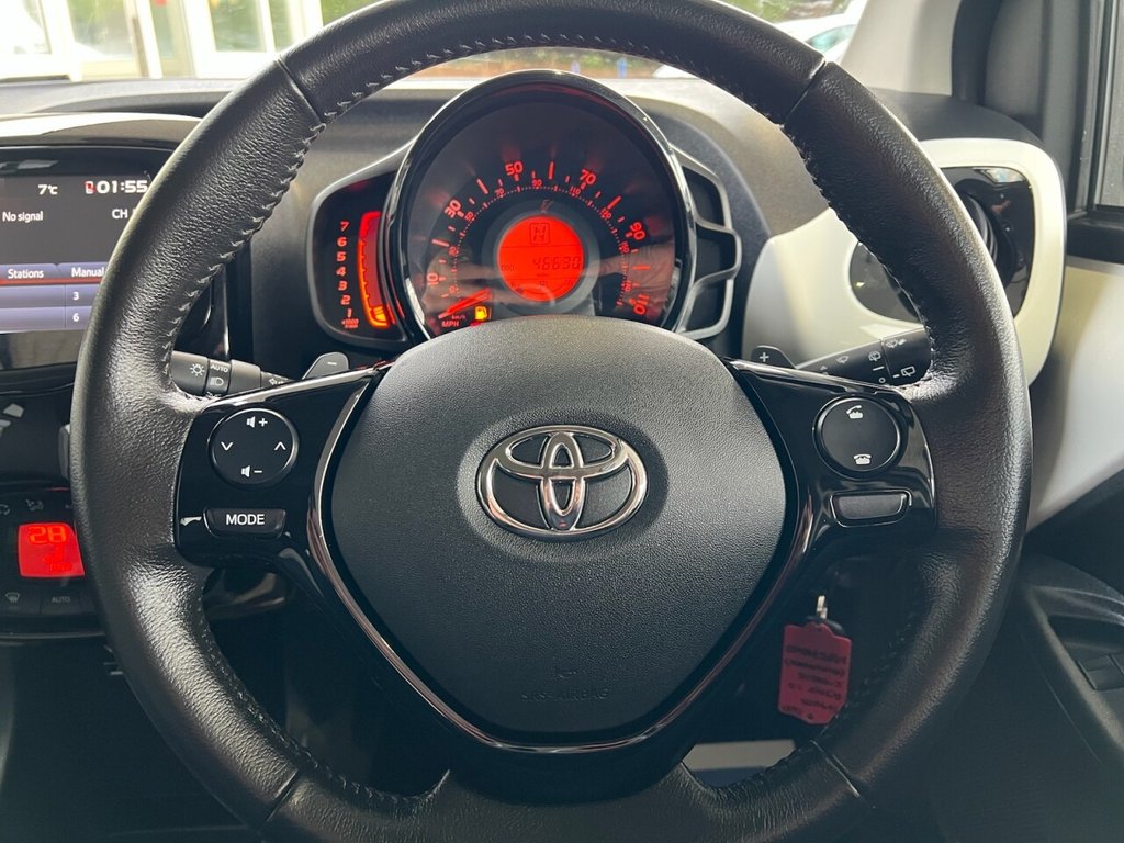 Used Toyota AYGO 2017 for sale - 76582206: Photo 20