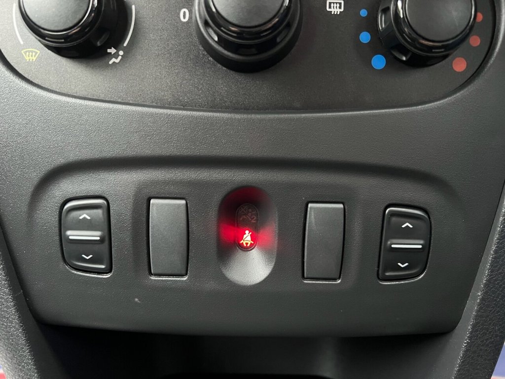 Used Dacia Logan MCV 2015 for sale - 76867313: Photo 24