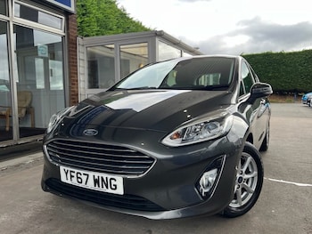 2017 (67) - 1.1 Zetec 5dr