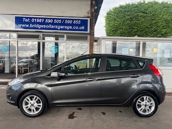 Used Ford Fiesta 2016 for sale - 75753103: Photo