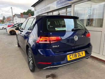 Used Volkswagen Golf 2018 for sale - 77027268: Photo