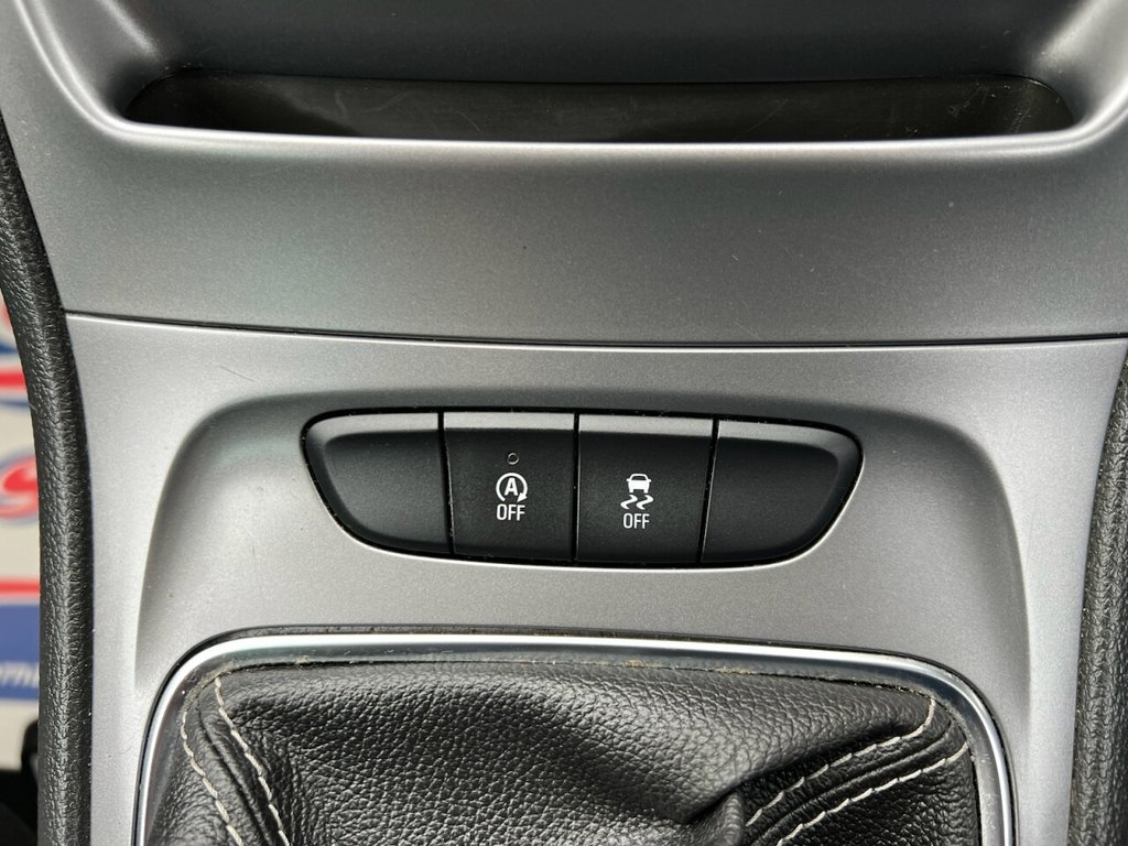 Used Vauxhall Astra 2018 for sale - 77780291: Photo 40