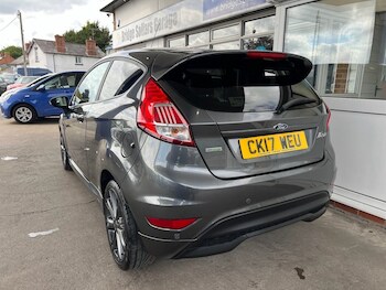 Used Ford Fiesta 2017 for sale - 78682438: Photo
