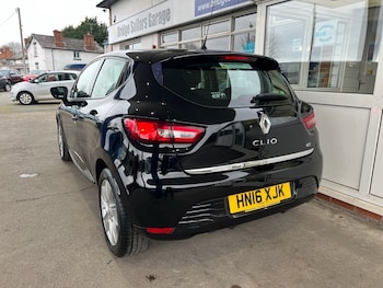 Used Renault Clio 2016 for sale - 77739674: Photo